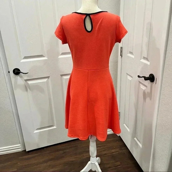 Gilli Peach and Navy blue Midi dress 90’s retro vibes capped sleeves - Picture 8 of 8